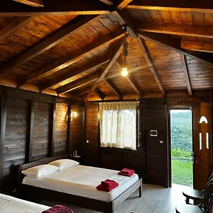 Pensión Gorani, Berat